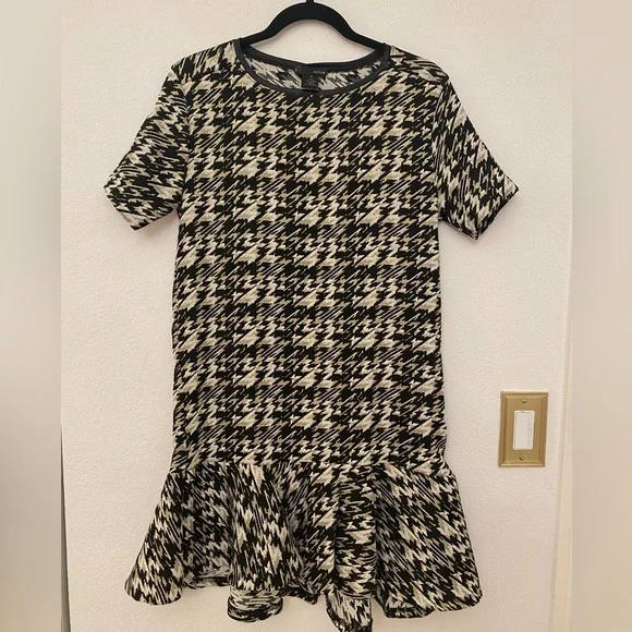 NWOT Aqua Dress - Picture 4 of 6